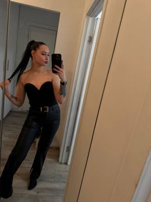 Интим-услуги — Полина , 25